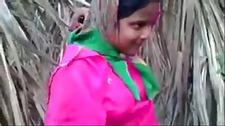 Indian Young Desi Village Girl Fucking Outdoor - Wowmoyback